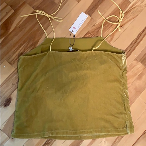 Cupcakes and cashmere velvet top size small - Picture 4 of 6